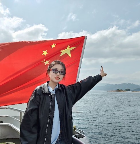 白明霞